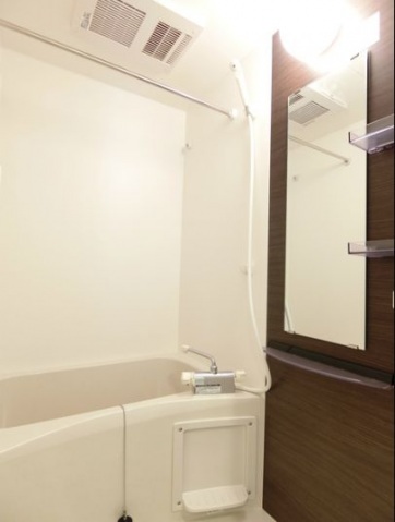 バス・シャワールーム　バス
