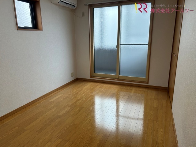 居室・リビング　室内　７帖洋室