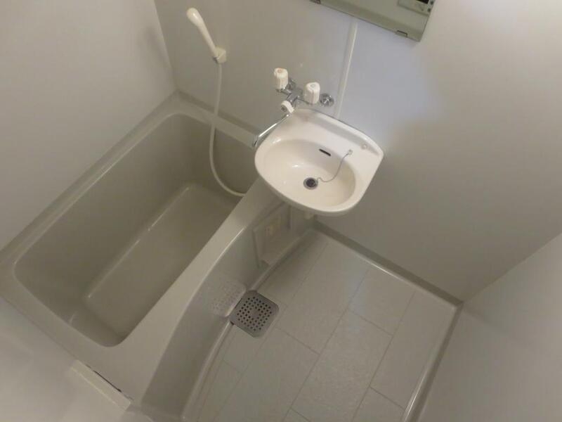 バス・シャワールーム　ゆっくりバスタイム。