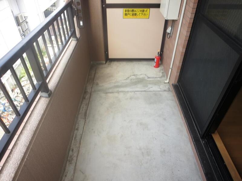 バルコニー　広めのバルコニーも魅力ですね。