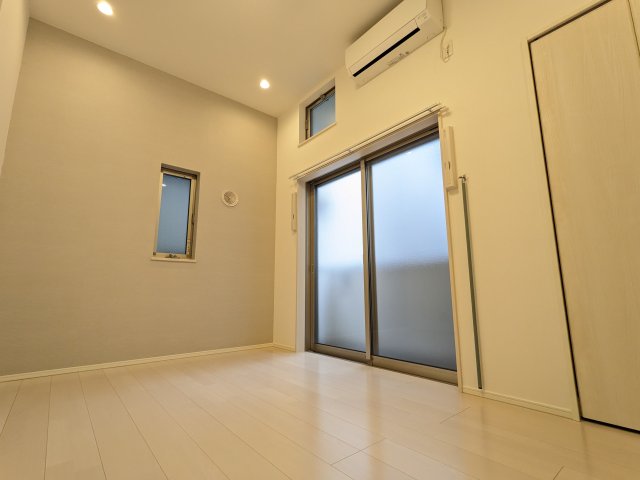 居室・リビング　102号室