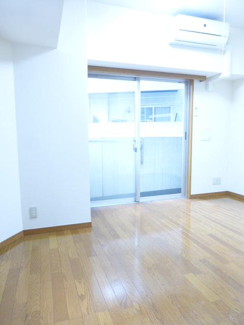 居室・リビング　居室※別部屋参考写真