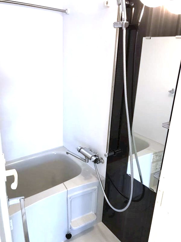 バス・シャワールーム　風呂