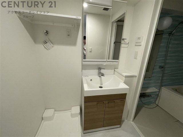 洗面設備　洗髪洗面化粧台付き♪