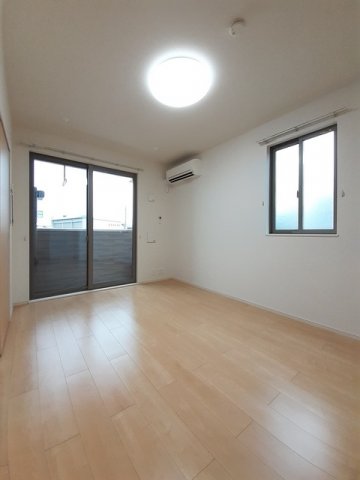 その他部屋・スペース　明るい色調の室内です