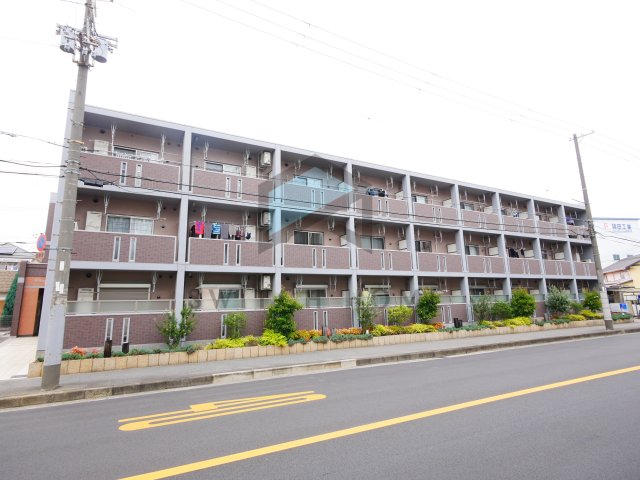 建物外観　鉄筋コンクリート造のマンションです。