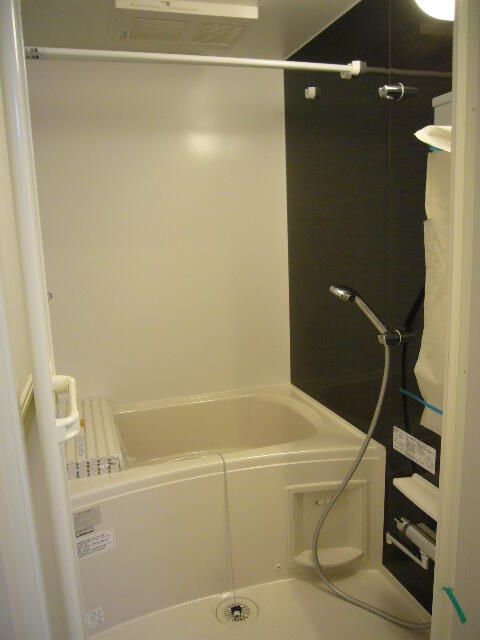 バス・シャワールーム　きれいなお風呂です