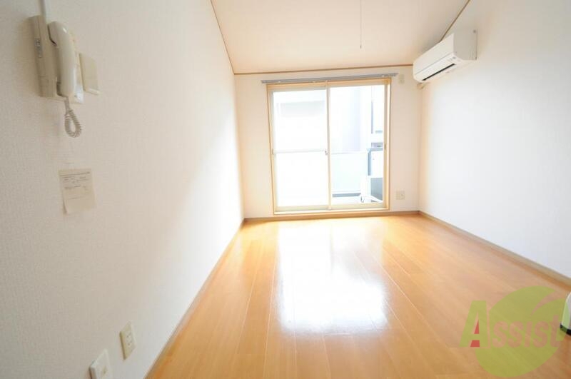 居室・リビング　明るいおへやですね