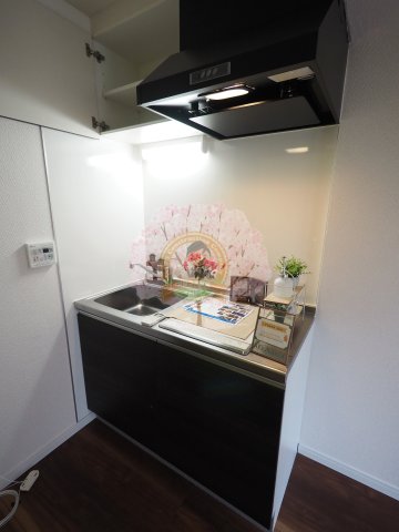 キッチン　同一仕様・反転タイプ