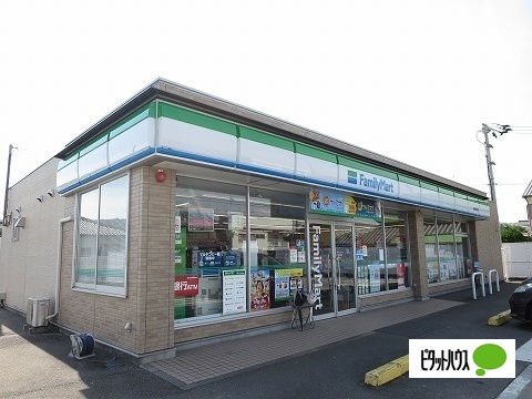 コンビニ　ファミリーマート石井町石井店（コンビニ）まで487m