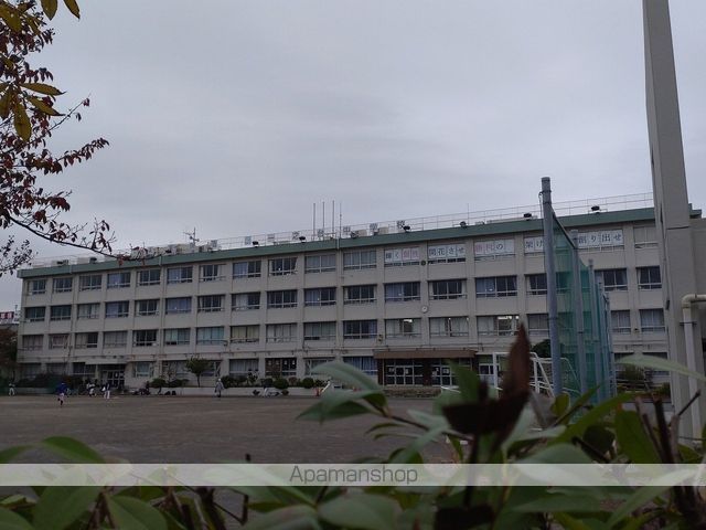 中学校　一之台中学校（中学校）まで445m