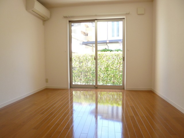 居室・リビング　※同仕様写真含む