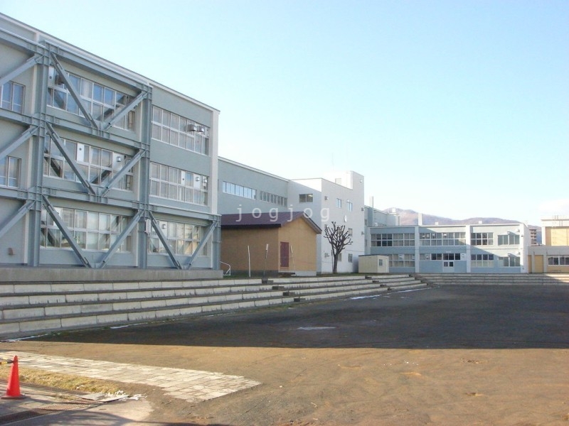 その他　山の手小学校（その他）まで1091m