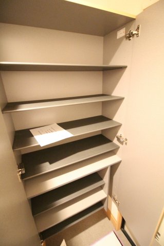 収納　同タイプ室内写真