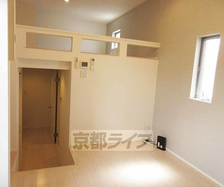 居室・リビング　ロフト付きのお部屋です！
