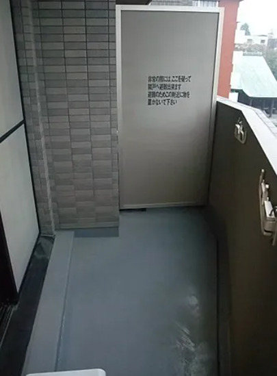 バルコニー