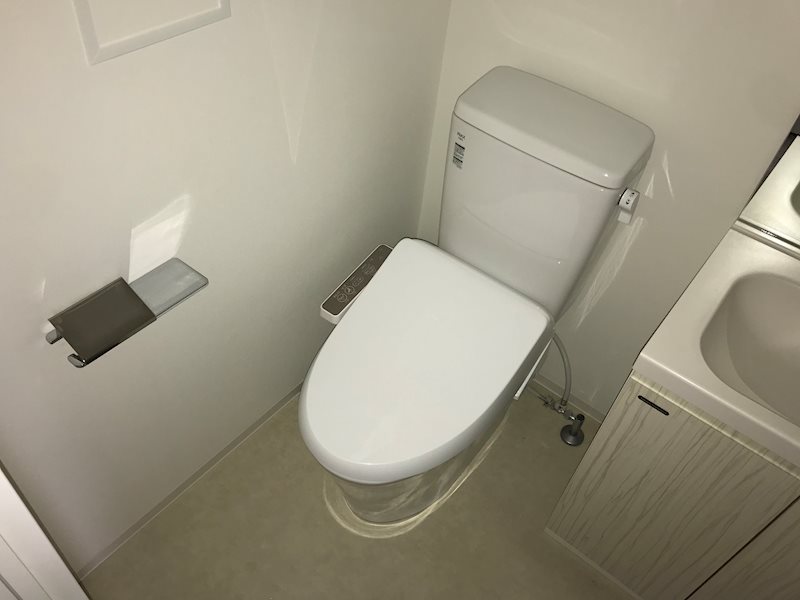 トイレ　他号室部屋