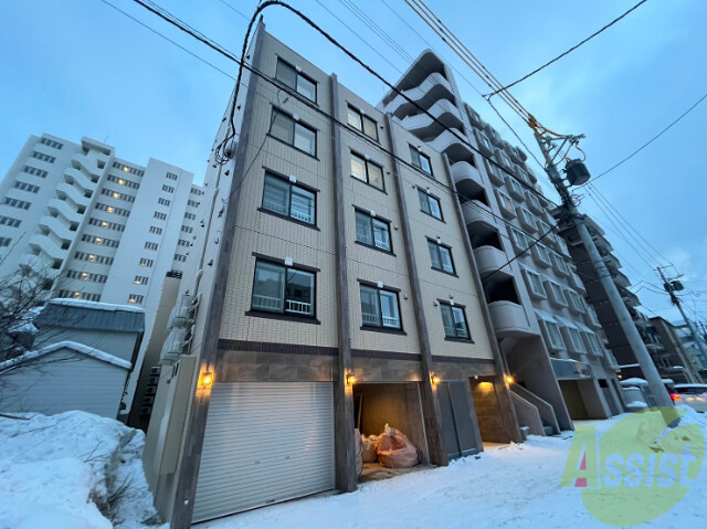 建物外観　札幌市北区北１８条西「グランメール北１８条駅」
