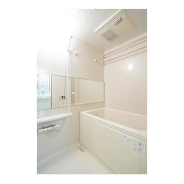 バス・シャワールーム　※写真は同タイプ住戸です。