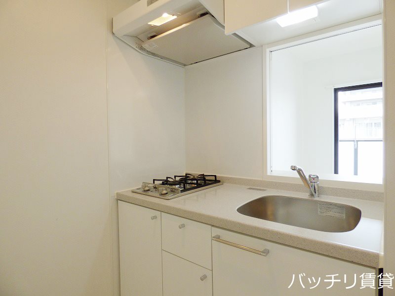 キッチン　写真は別号室の為現状優先。