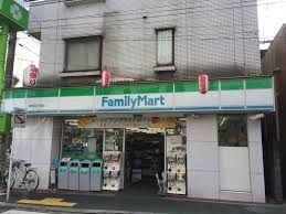 コンビニ　ファミリーマート　栄屋石川台店（コンビニ）まで403m