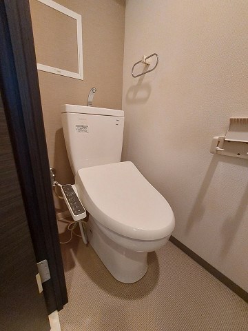 トイレ　シンプルで使いやすいトイレです