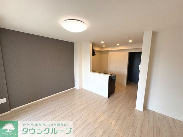 居室・リビング　お問合せはタウンハウジングまで！※現地待合わせ相談可能