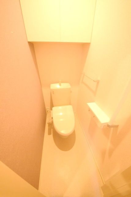 トイレ　★洗浄機付きの洋式トイレです★