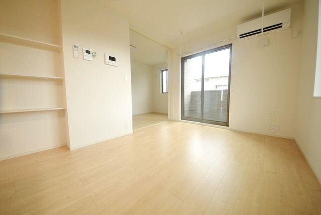 居室・リビング　★オシャレな居室です★