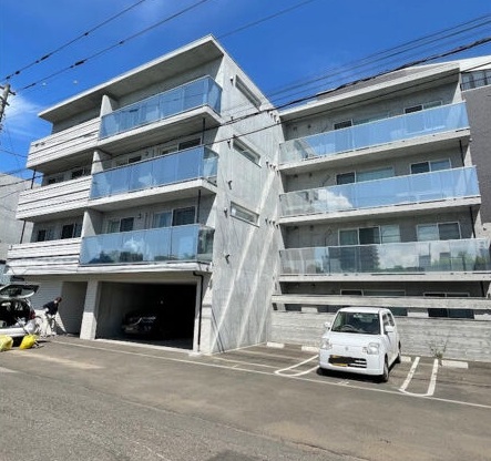 建物外観　エアコン・都市ガス使用の人気のデザイナーズ仕様のお部屋です★