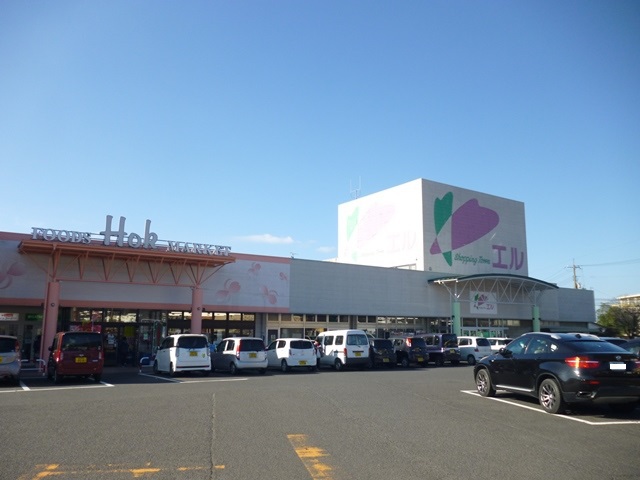 スーパー　エル大社店（スーパー）まで643m