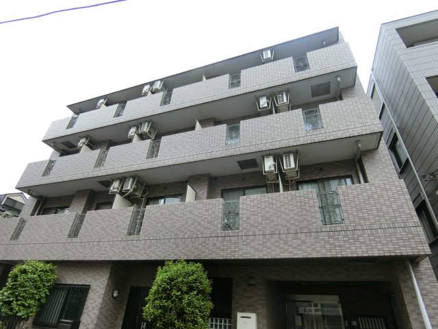 建物外観　メゾン・アッシュ・テ・ファミーユ　板橋区上板橋