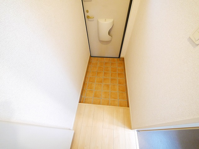 玄関　シンプルで使いやすい玄関です