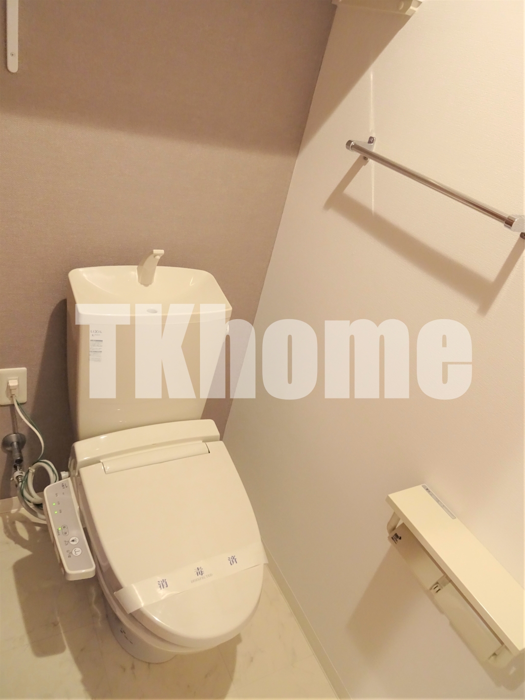 トイレ　ウォシュレット完備