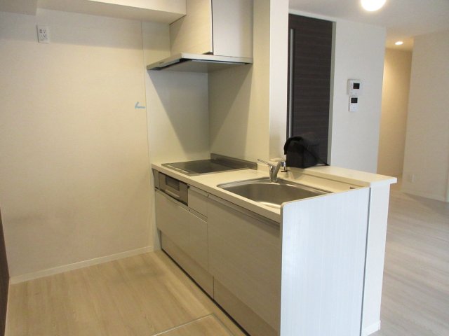 キッチン　※同タイプ別部屋の参考写真になります