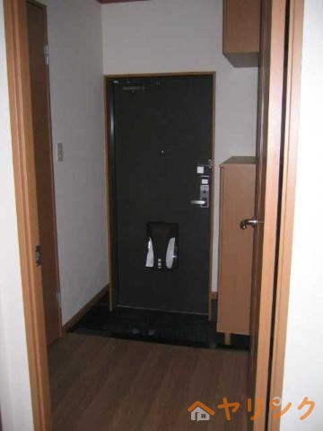 玄関　玄関