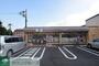コンビニ　セブンイレブン八王子万町店（コンビニ）まで260m