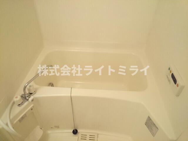 バス・シャワールーム　?