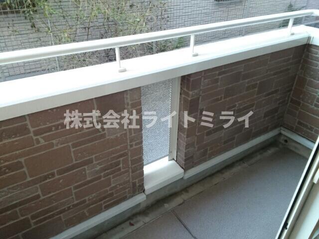 バルコニー　?