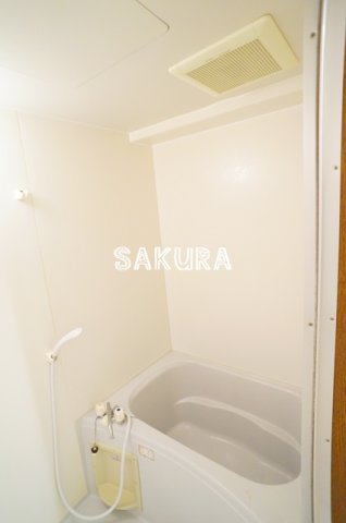バス・シャワールーム　日々の疲れを癒すお風呂です♪