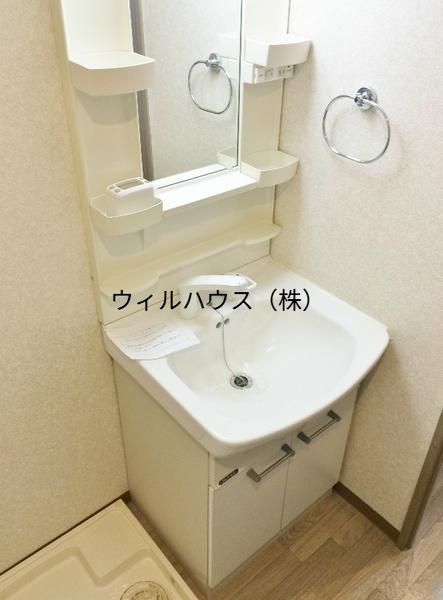 洗面設備　独立洗面台！