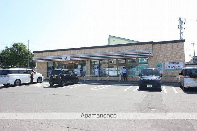 コンビニ　セブン－イレブン恵庭黄金北店（コンビニ）まで500m