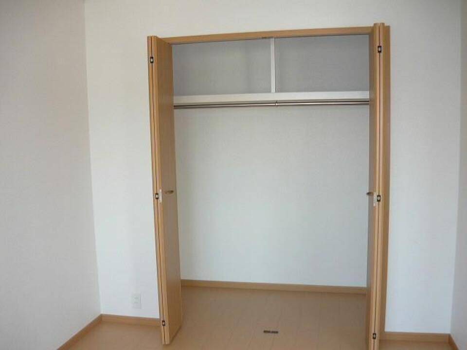 収納　クローゼット