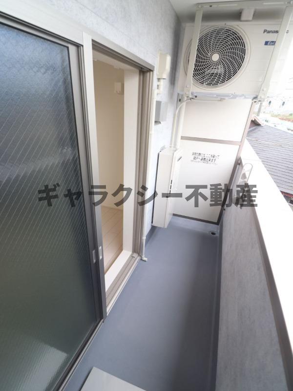 バルコニー　バルコニー