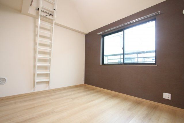 居室・リビング　（別タイプ参考写真）ROW HOUSE 王子本町　王子本町2