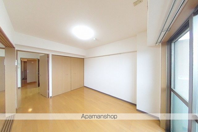 グランディール・シェトワの居間写真