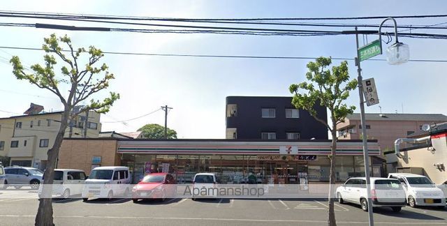 コンビニ　セブンイレブン（コンビニ）まで474m