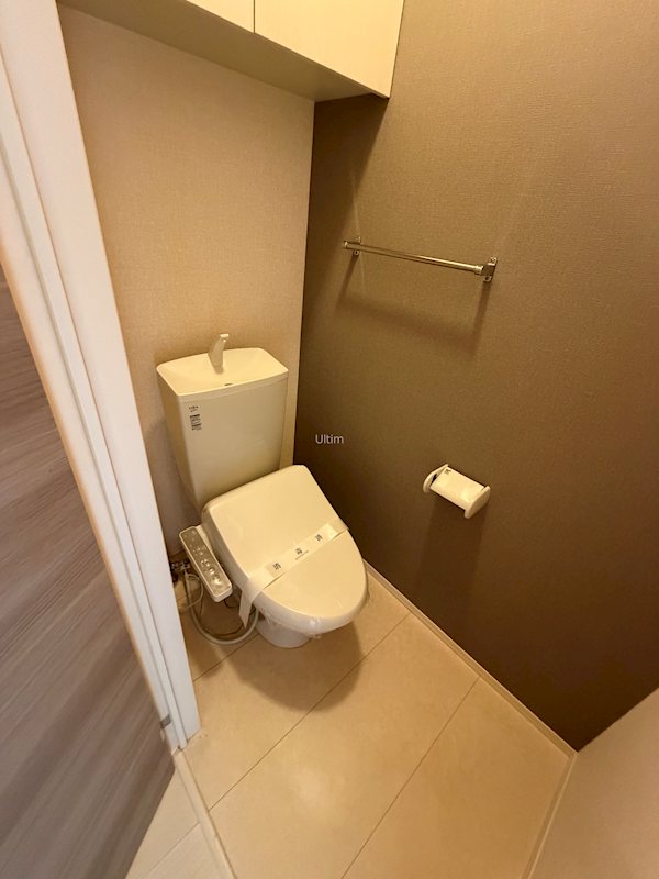 トイレ　※同タイプの他のお部屋です