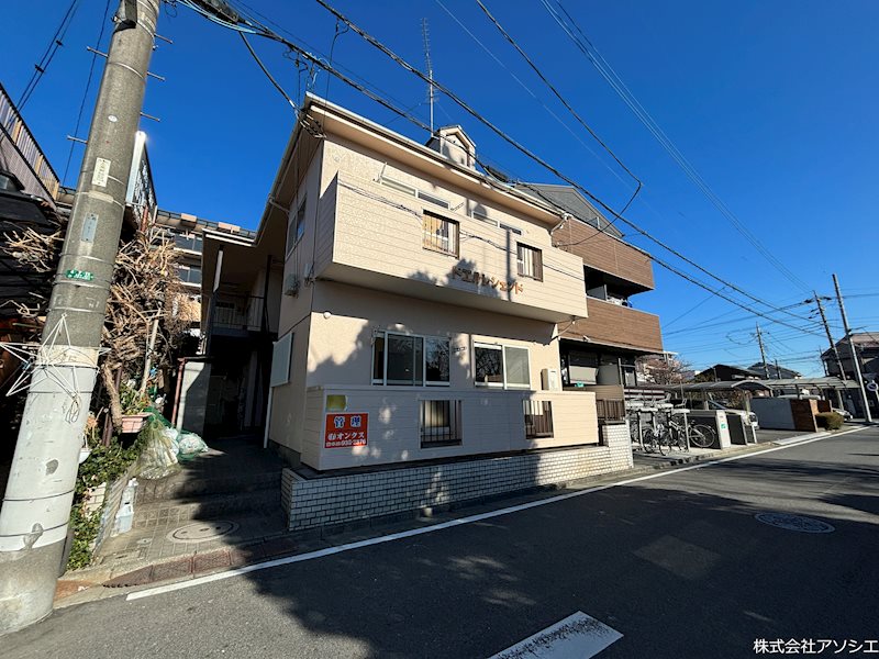 建物外観　ドエル・レジェンドのご紹介は住まいの窓口　アソシエにお任せ下