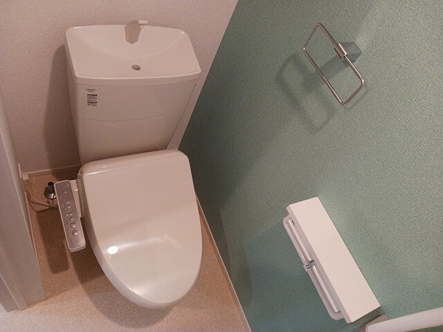 トイレ　コンパクトで使いやすいトイレです